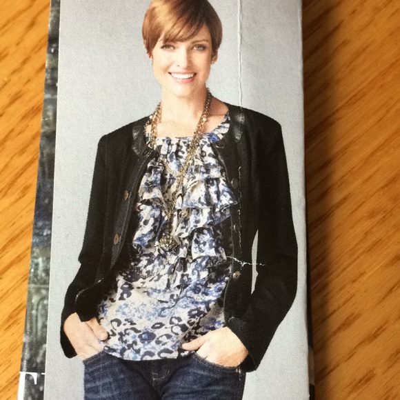 Cabi Silk Sleeveless Top - Picture 5 of 7